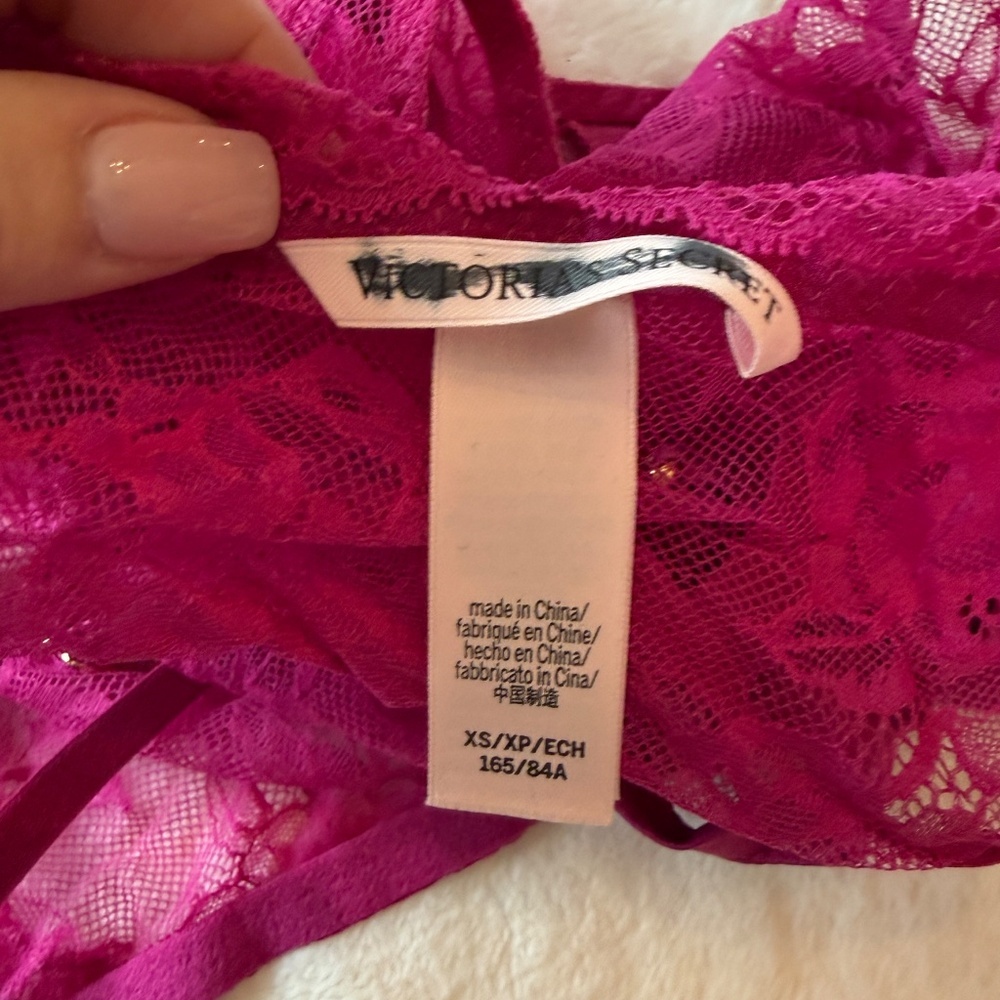 New! VS VERY SEXY Rose Lace High-Neck Teddy Outrageous Pink 45991 - Picture 11 of 13